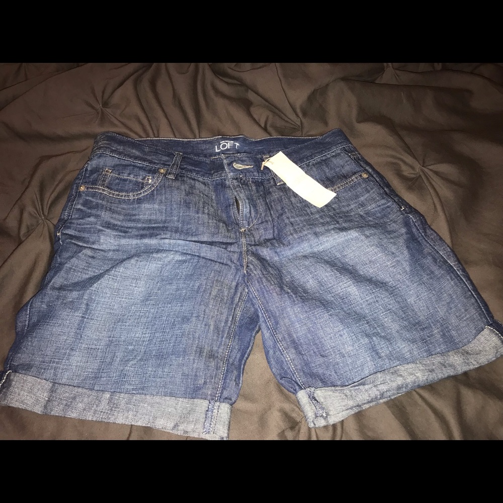 Women’s linen shorts